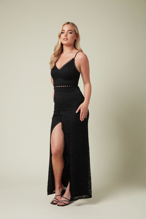 Skirt & Stiletto Lace Maxi Dress With Front Slit In Black