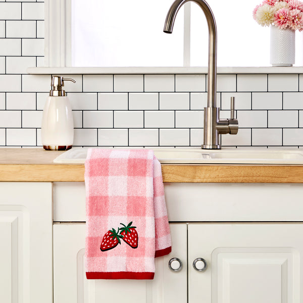 Skl Home Buffalo Plaid Strawberry 2-Piece Hand Towel Set Pink