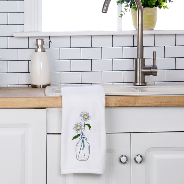 Skl Home Daisies In Vase 2-Piece Hand Towel Set White