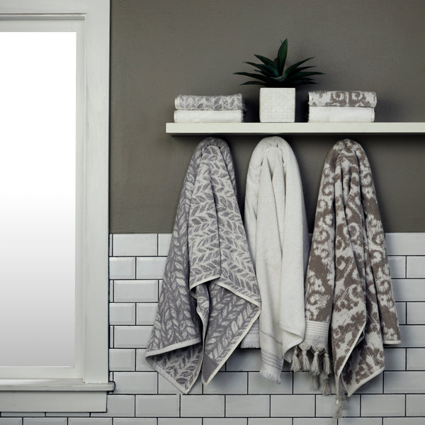 Skl Home Distressed Leaves Turkish Cotton Bath Towel Gray