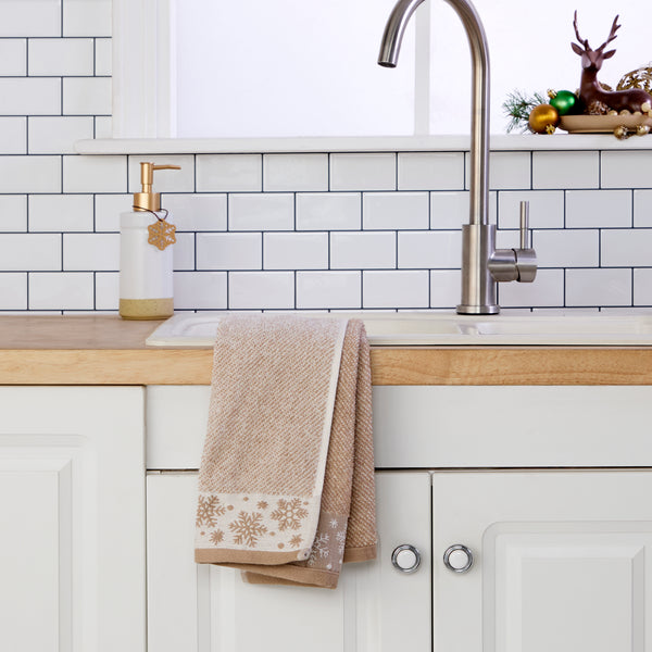 Skl Home Heather Snowflake Jacquard 2-Piece Hand Towel Set Tan