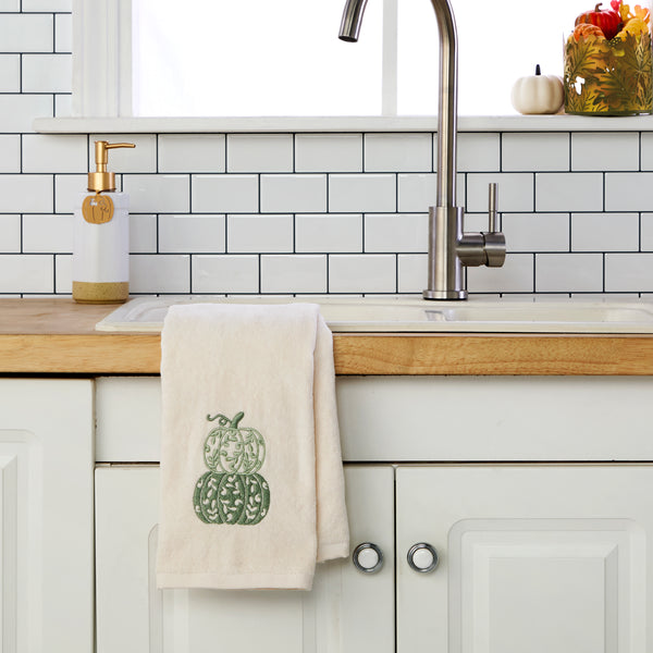 Skl Home Scroll Pumpkin 2-Piece Hand Towel Set Natural