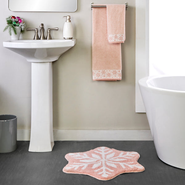 Skl Home Winter Snowflake Tufted Rug Blush