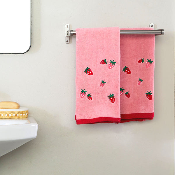 Skl Home Strawberry Toss 2-Piece Hand Towel Set Pink