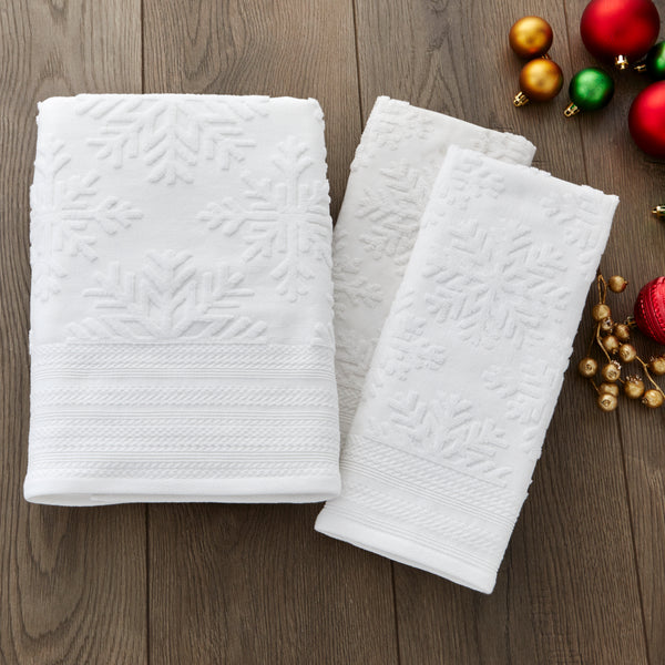 Skl Home Subtle Snowflakes Jacquard Bath Towel White
