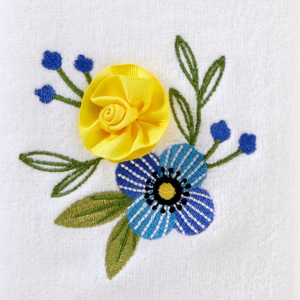 Skl Home Summer Floral 3D Appliqué 2-Piece Hand Towel Set White