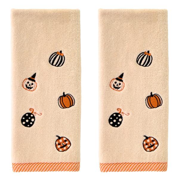 skl home Tossed Pumpkins 2-Piece Hand Towel Set Taupe