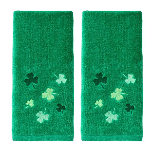 skl home Tossed Shamrocks 2-Piece Hand Towel Set Green