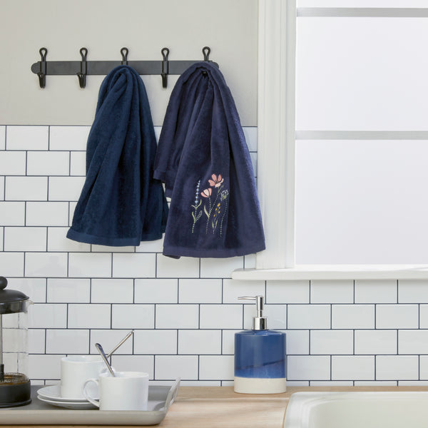 Skl Home Wildflower Field 2-Piece Hand Towel Set Navy