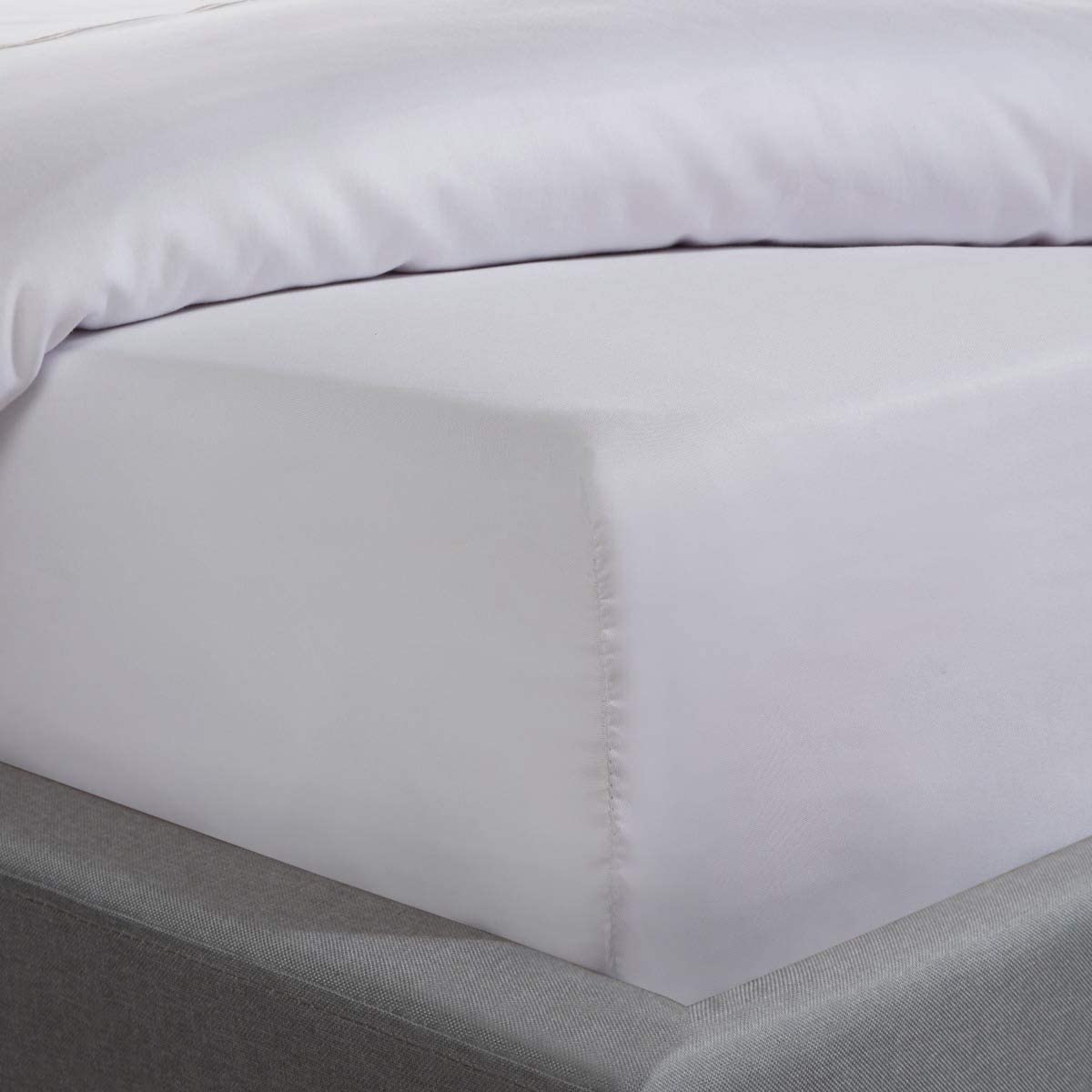 Sleepdown 100% Cotton 300 Thread Count - Fitted Sheets