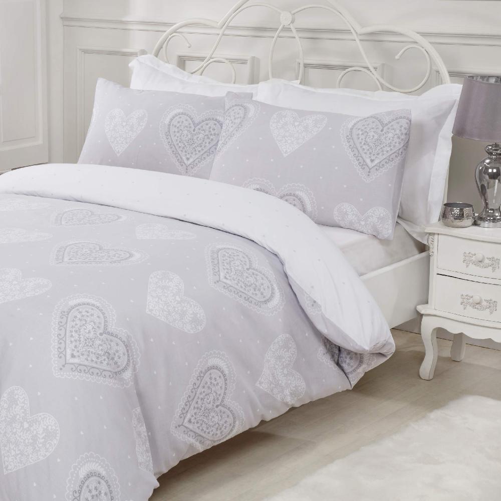sleepdown Decorative Hearts - Reversible Duvet Cover & Pillowcase Set