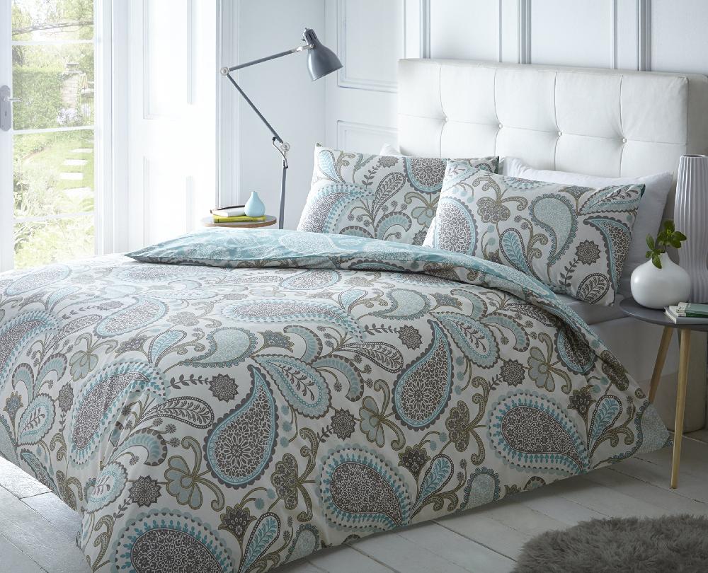Sleepdown Paisley - Reversible Duvet Cover & Pillowcase Set