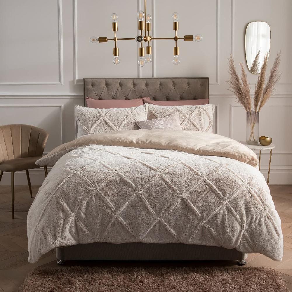 Sleepdown Ruched Diamond Faux Fur - Duvet Cover & Pillowcase Set