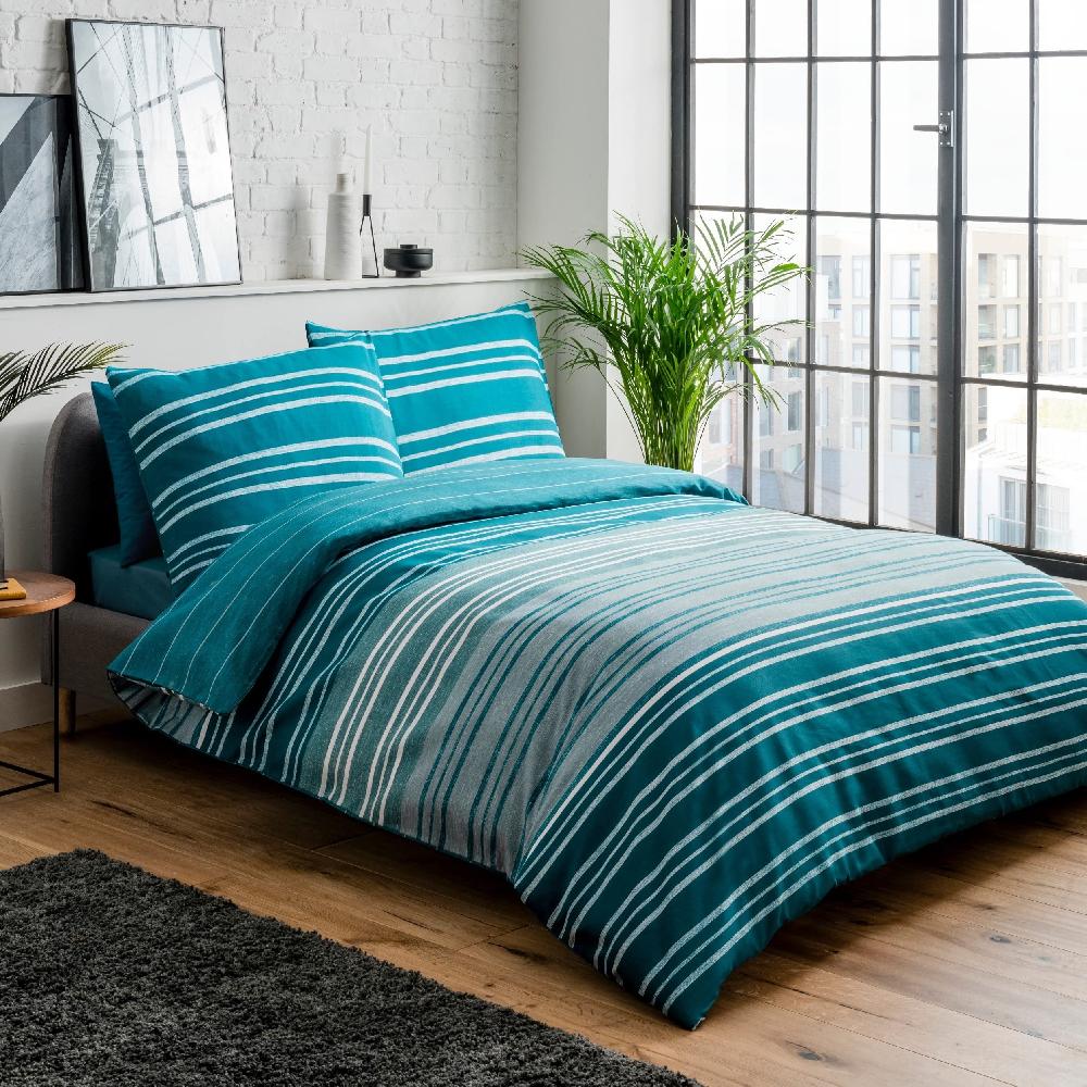 Sleepdown Textured Stripe - Reversible Duvet Cover & Pillowcase Set