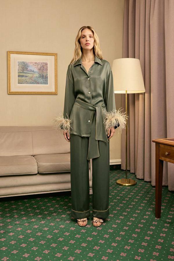 sleeper Miss Cat Belted Set with Detachable Feathers in Green