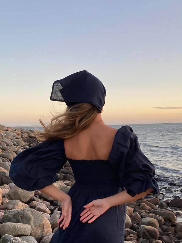 Sleeper Atlanta Linen Dress In Navy