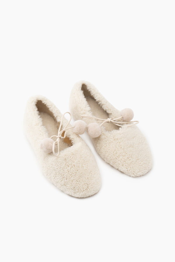 Sleeper Lulu Shearling Slippers In Cream