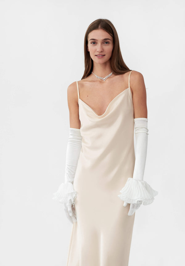 Sleeper Zephyr Ruffle Gloves In White