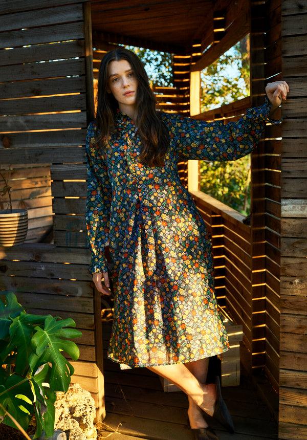 Sleepy Jones Cornett Gown In Liberty Edenham Floral Navy