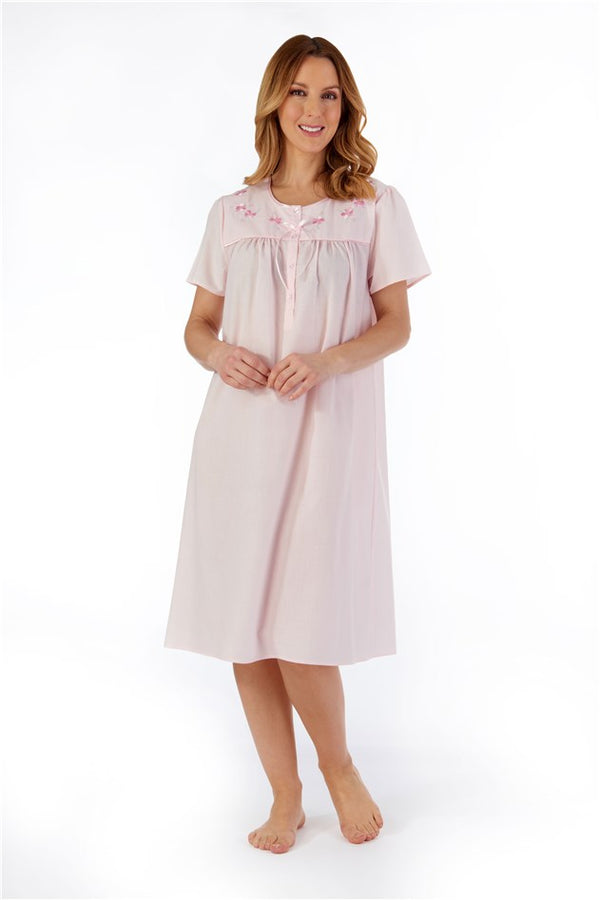Slenderella Embroidered Yoke 42" Woven Nightdress ND55201