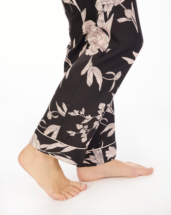 Slenderella Satin Floral Print Tailored Pyjama Set GL04708