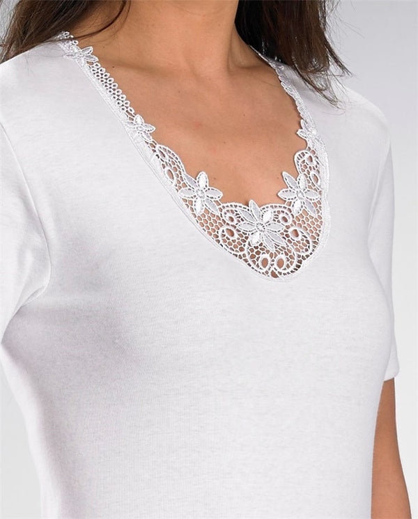 Slenderella Slenderella Embroidered Motif Short Sleeve Cami V13