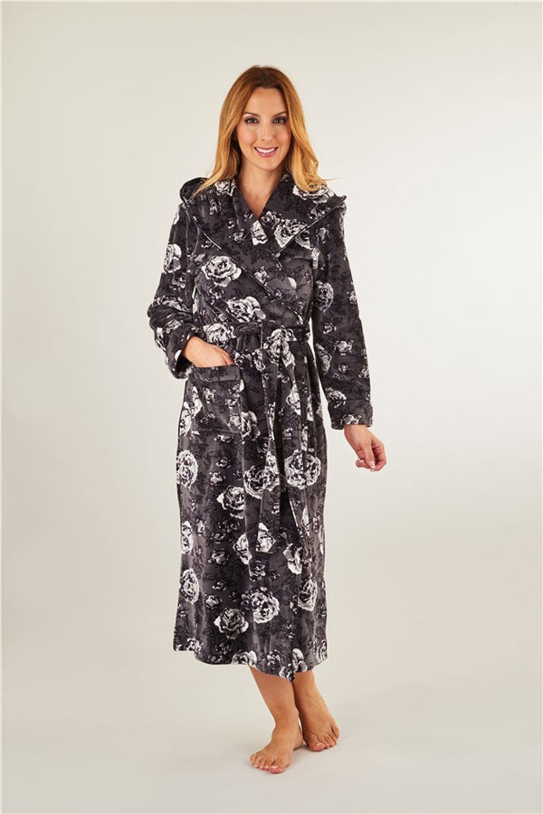 Slenderella Luxury Velvet 48" Hooded Wrap GL8746