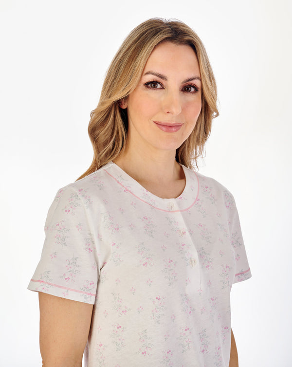 Slenderella Trailing Floral 42" Jersey Nightdress ND04135