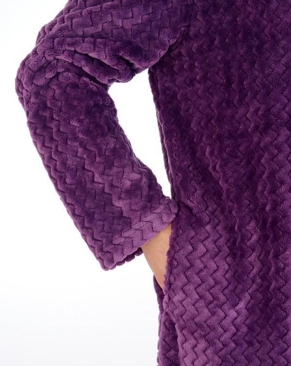 Slenderella Zig-Zag Pattern Fleece 46" Button Housecoat HC02316