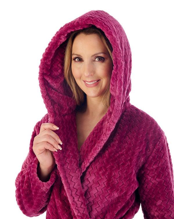 Slenderella Zig-Zag Pattern Fleece 46" Hooded Wrap Housecoat HC02319