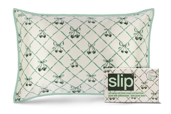 slip Wintergreen Queen Zippered Pillowcase with Lace Trim