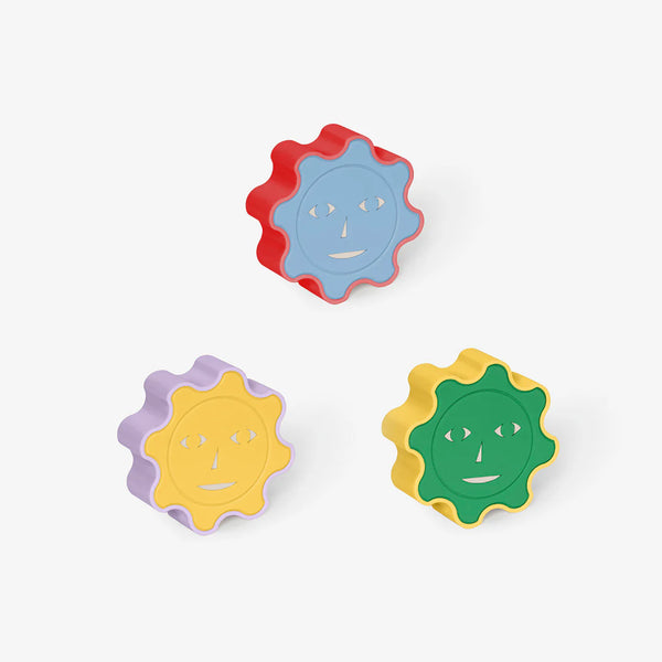 Slowdown Studio Areaware Everybody Night Light - Red/Blue