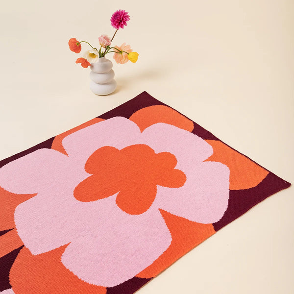 Slowdown Studio Micke Lindebergh Petal Pop Mini Blanket