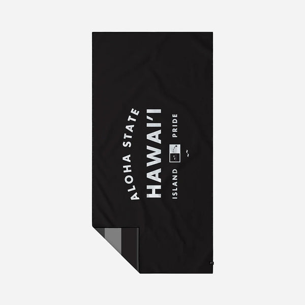 Slowtide Hawai'i Flag Performance Quick-Dry Travel Towel - Black