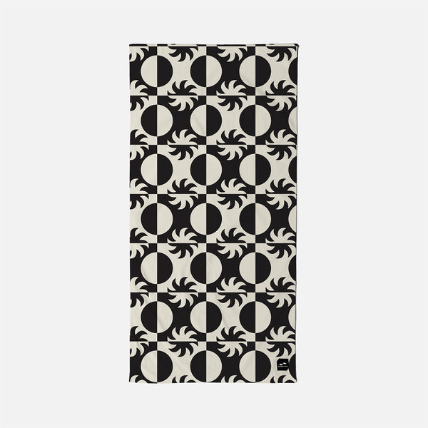 Slowtide Dually Beach Towel - Black