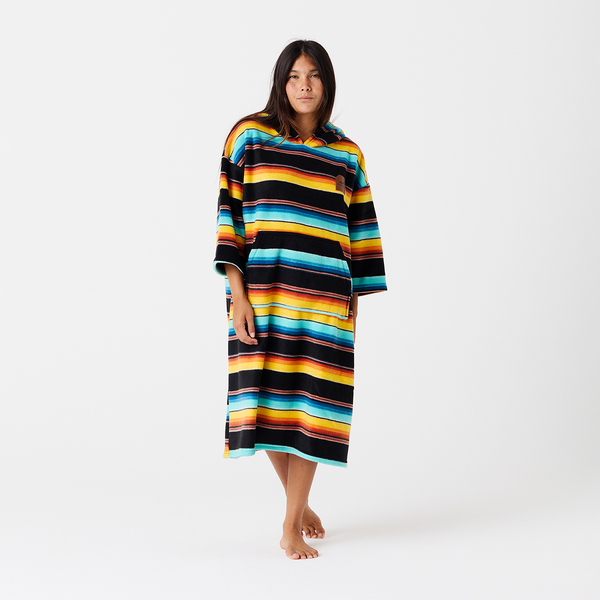 Slowtide El Cap Chilling Fleece Poncho