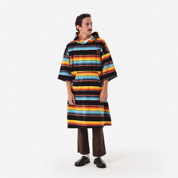 Slowtide El Cap Chilling Fleece Poncho