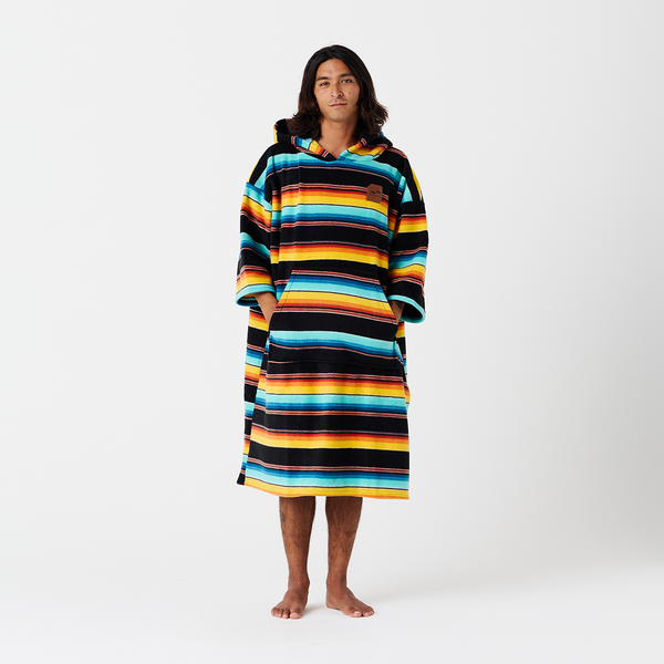 slowtide El Cap Chilling Fleece Poncho