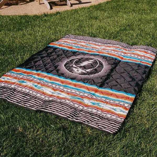 Slowtide Frisco Packable Picnic Blanket