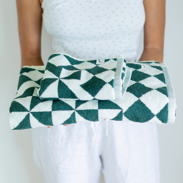 Slowtide Gatsby Bath Towel - Sequoia