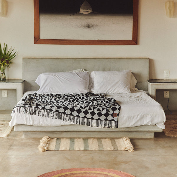 Slowtide Gatsby Twill Throw Blanket