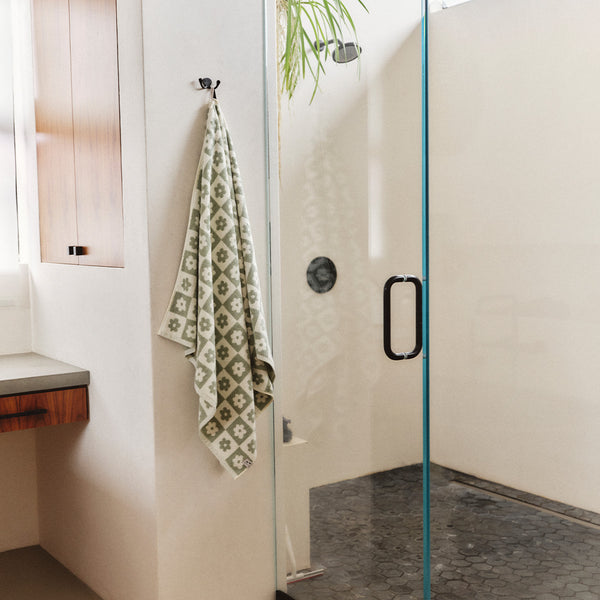 Slowtide Gigi Bath Towel - Coastal Mist