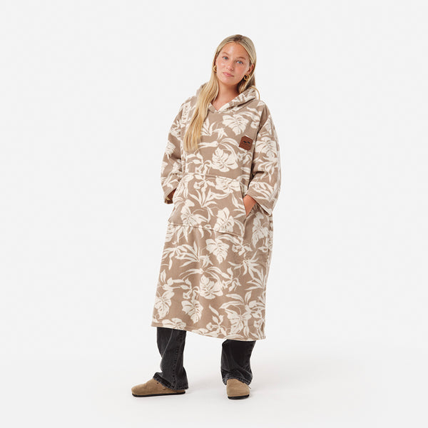 Slowtide Hauke Chilling Fleece Poncho
