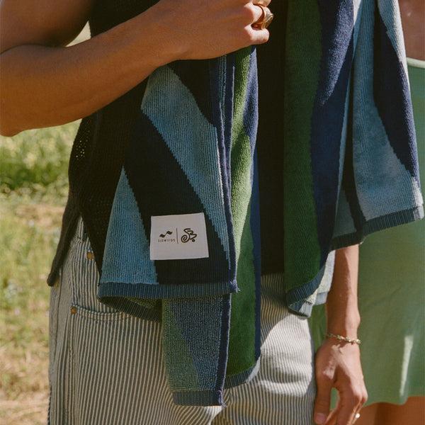 Slowtide Hideout Premium Woven Towel - Deep Pacific