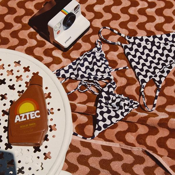 Slowtide Slater Premium Woven Towel