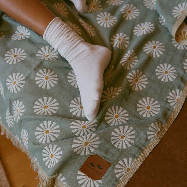 Slowtide Sun Dazed Driftweave Beach Blanket