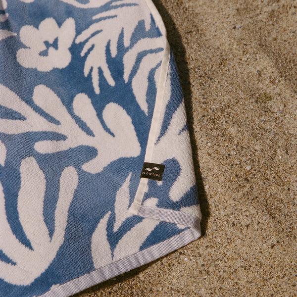 Slowtide Sunny Premium Woven Towel - Dusty Blue