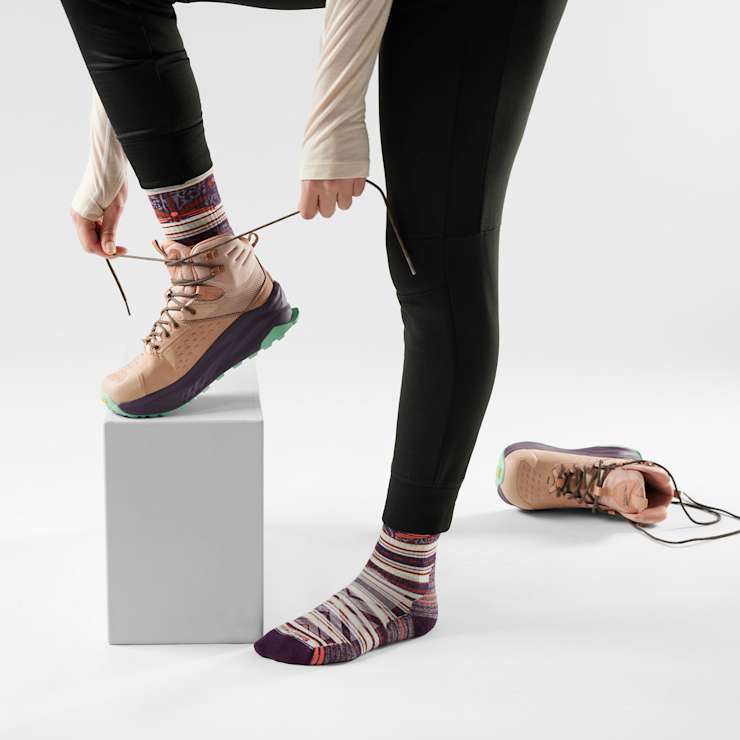 Smartwool Women's Hike Dragon Stitch Mid Crew Socks