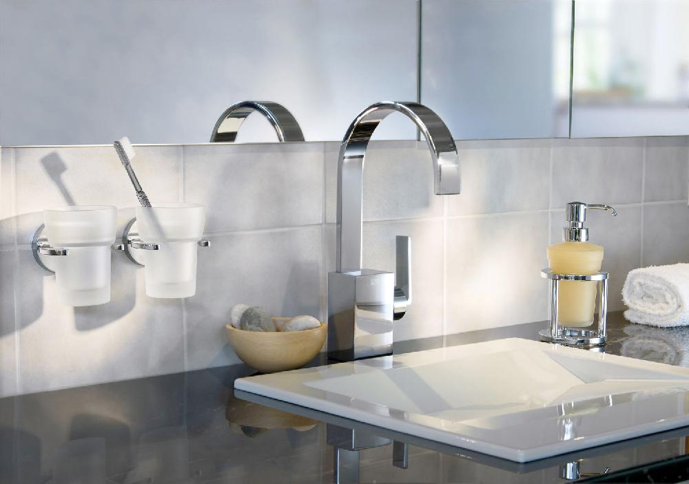 Smedbo Holder With Tumbler