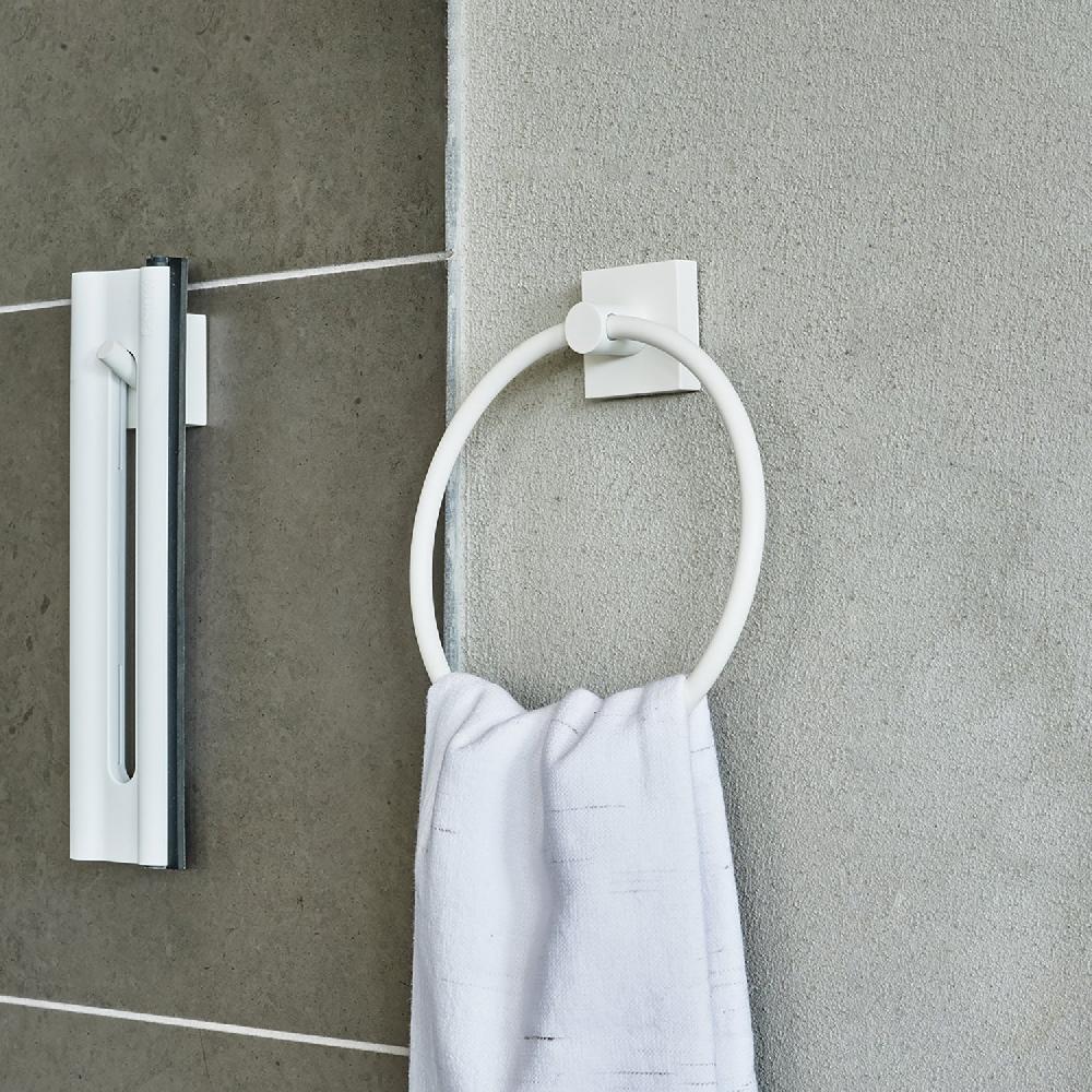 Smedbo Towel Ring